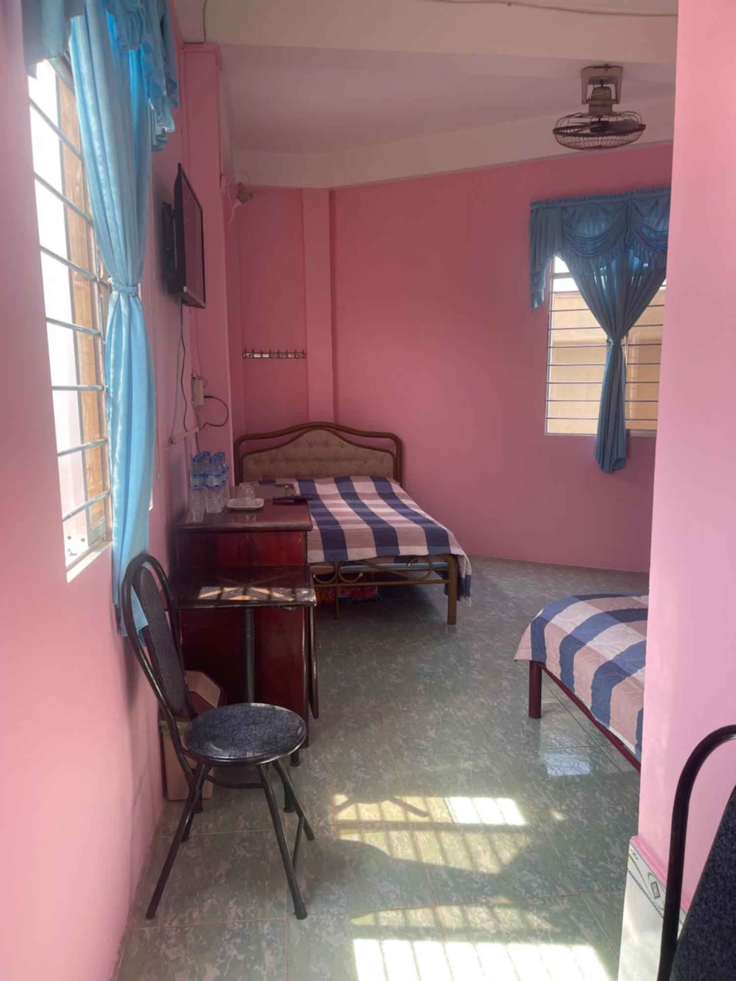 Huynh Huong Guesthouse Хатьен Экстерьер фото