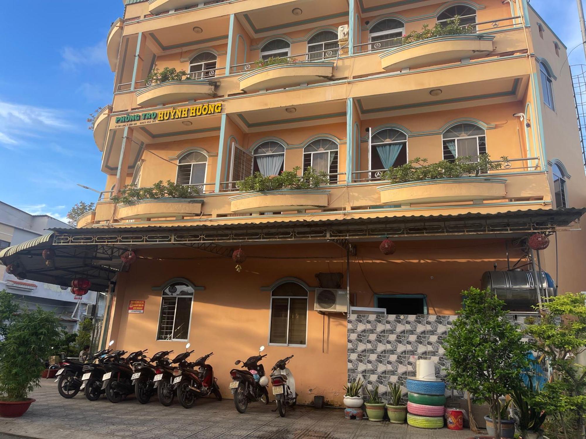 Huynh Huong Guesthouse Хатьен Экстерьер фото