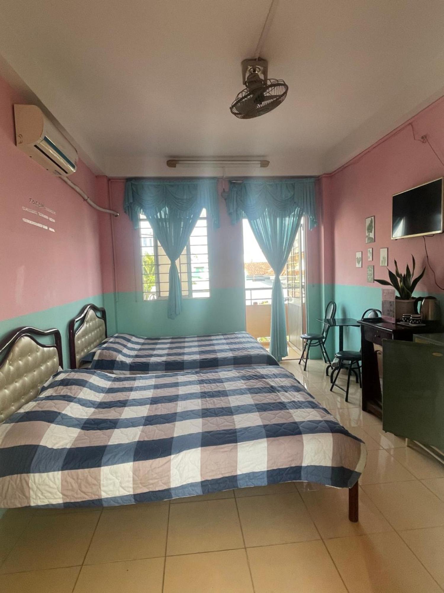 Huynh Huong Guesthouse Хатьен Экстерьер фото